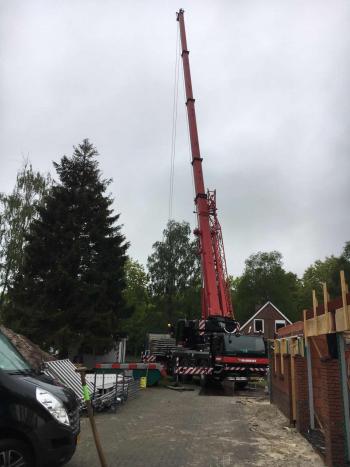 Nieuwbouw garage /bed and breakfast te Vledderveen.